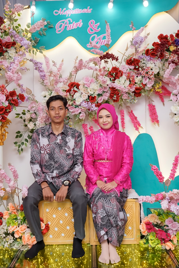 https://putri-awi.webnikah.com/dirmember/00000027/reginaputri06/photo-267930-313769-l-202410190154.jpg